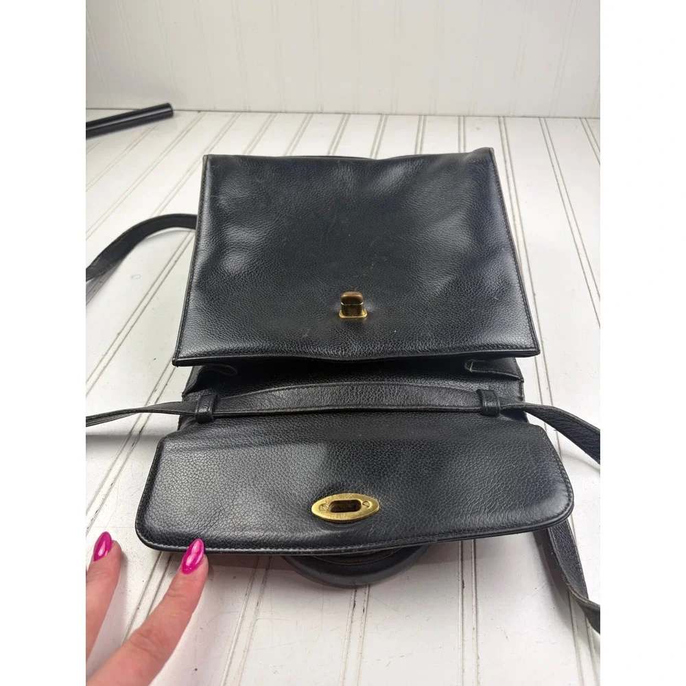 Coach Vintage Y2K Black Pebbled Leather Restored Court Crossbody Bag Purse $520